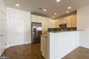 600 S 24th St, Philadelphia, PA 19146 - Photo 6
