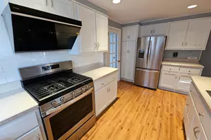 804 Marchman Rd, Philadelphia, PA 19115 - Photo 2