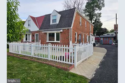 804 Marchman Road, Philadelphia, PA 19115 - Photo 2