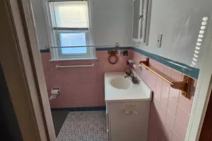 804 Marchman Rd, Philadelphia, PA 19115 - Photo 10
