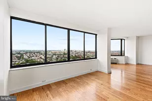 2001 Hamilton St, Philadelphia, PA 19130 - Photo 4
