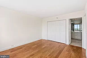2001 Hamilton St, Philadelphia, PA 19130 - Photo 10