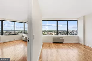2001 Hamilton St, Philadelphia, PA 19130 - Photo 8