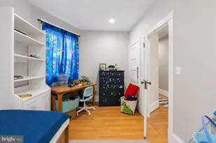 463 W Earlham Ter, Philadelphia, PA 19144 - Photo 12