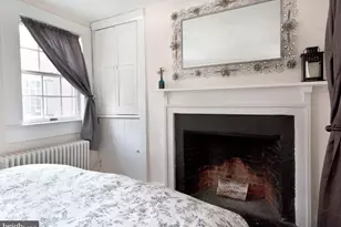 1221 Panama St, Philadelphia, PA 19107 - Photo 8