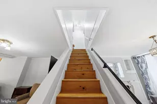 2245 Pemberton St, Philadelphia, PA 19146 - Photo 16