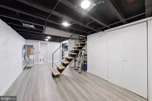 2245 Pemberton St, Philadelphia, PA 19146 - Photo 26