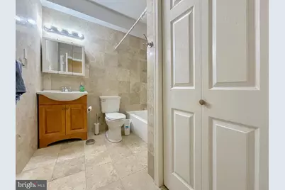 1131 Green Street #1, Philadelphia, PA 19123 - Photo 10