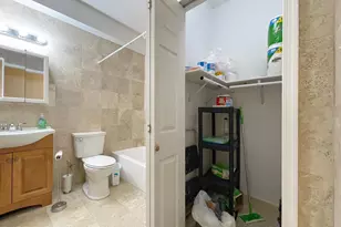 1131 Green St, Philadelphia, PA 19123 - Photo 8