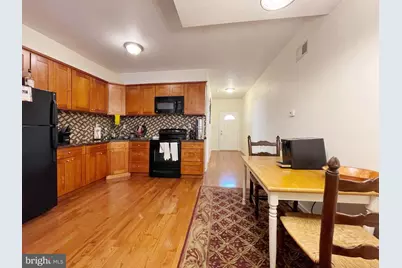 1131 Green Street #1, Philadelphia, PA 19123 - Photo 4