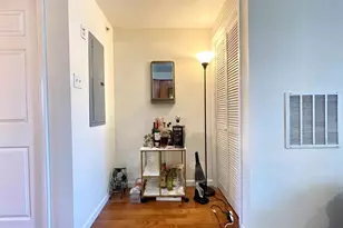 1131 Green St, Philadelphia, PA 19123 - Photo 2