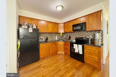 1131 Green Street #1, Philadelphia, PA 19123 - Photo 6