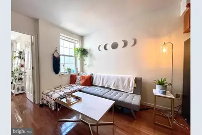 1131 Green Street #3, Philadelphia, PA 19123 - Photo 4