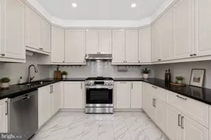 2501 S Colorado, Philadelphia, PA 19145 - Photo 14