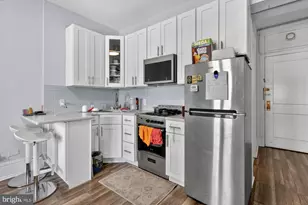 1324 Locust St, Philadelphia, PA 19107 - Photo 2