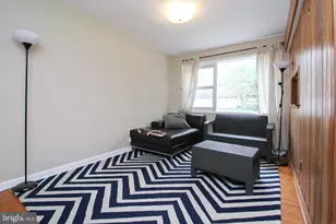 2734 W Country Club Rd, Philadelphia, PA 19131 - Photo 8