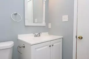2734 W Country Club Rd, Philadelphia, PA 19131 - Photo 24