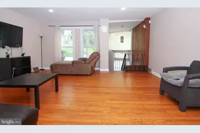2734 W Country Club Road, Philadelphia, PA 19131 - Photo 6