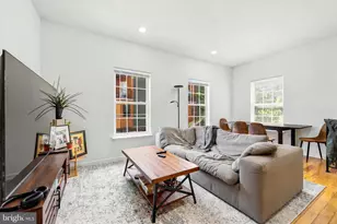 1218 N Hope St, Philadelphia, PA 19122 - Photo 8