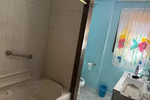 1006 Harrison St, Philadelphia, PA 19124 - Photo 10
