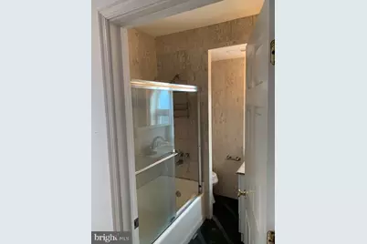 918 S 22nd Street #3, Philadelphia, PA 19146 - Photo 6