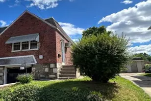 1120 Faunce St, Philadelphia, PA 19111 - Photo 2