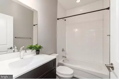 165 E Allen Street #12, Philadelphia, PA 19125 - Photo 36