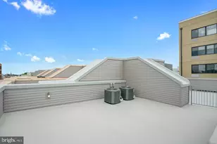 1634 Cambridge St, Philadelphia, PA 19130 - Photo 16