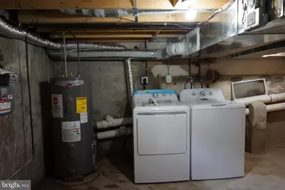 135 Gay Street, Philadelphia, PA 19127 - Photo 10
