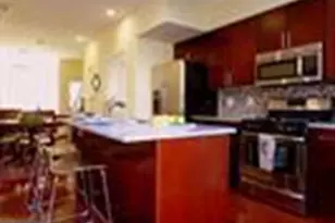 1146 S Dorrance St, Philadelphia, PA 19146 - Photo 2
