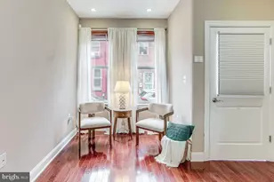 1146 S Dorrance St, Philadelphia, PA 19146 - Photo 2