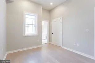 1320 S Opal, Philadelphia, PA 19146 - Photo 10