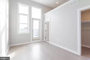 1320 S Opal, Philadelphia, PA 19146 - Photo 22