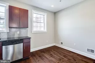2631 Catharine St, Philadelphia, PA 19146 - Photo 6