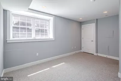 2631 Catharine Street #UNIT A, Philadelphia, PA 19146 - Photo 8
