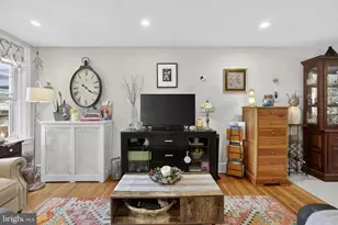 7704 Ardleigh St, Philadelphia, PA 19118 - Photo 4