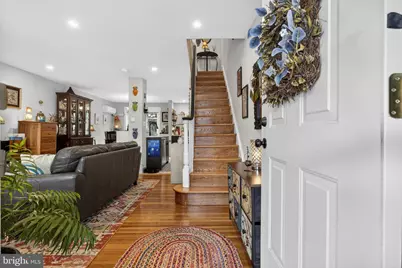 7704 Ardleigh Street, Philadelphia, PA 19118 - Photo 2