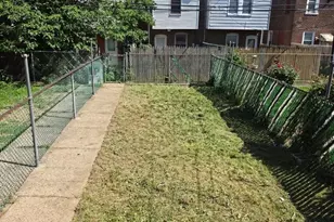 6139 Walker St, Philadelphia, PA 19135 - Photo 10