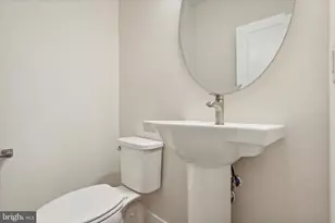 3000 Sedgeview Walk, Philadelphia, PA 19125 - Photo 6