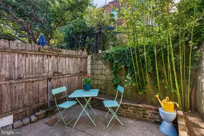 2410 Manning Street, Philadelphia, PA 19103 - Photo 10