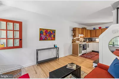 2410 Manning Street, Philadelphia, PA 19103 - Photo 4
