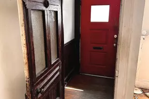 836 N Beechwood St, Philadelphia, PA 19130 - Photo 2