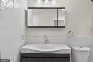 2632 Wilder St, Philadelphia, PA 19146 - Photo 32