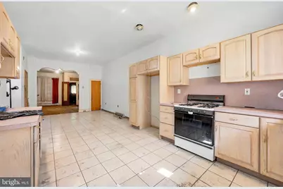 2127 S 16th Street, Philadelphia, PA 19145 - Photo 6