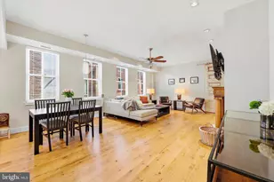102 Church St, Philadelphia, PA 19106 - Photo 8