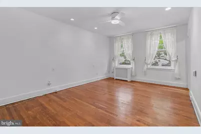 351 S 47th Street #B210, Philadelphia, PA 19143 - Photo 22