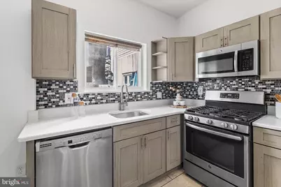 902 Emily Street, Philadelphia, PA 19148 - Photo 6