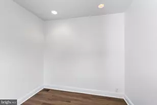 902 Emily St, Philadelphia, PA 19148 - Photo 14