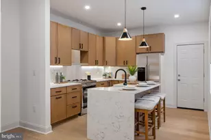 240 W Earlham Ter, Philadelphia, PA 19144 - Photo 8