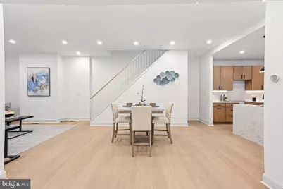 240 W Earlham Terrace, Philadelphia, PA 19144 - Photo 10